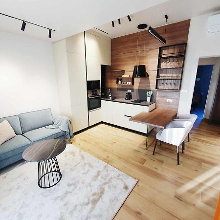 PUY New Ana Design City Center Apartments מראה חיצוני תמונה